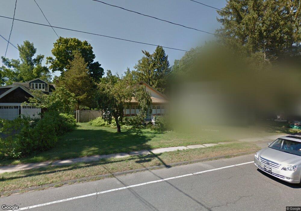 1685 Farmington Ave, Unionville, CT 06085 - photo 1