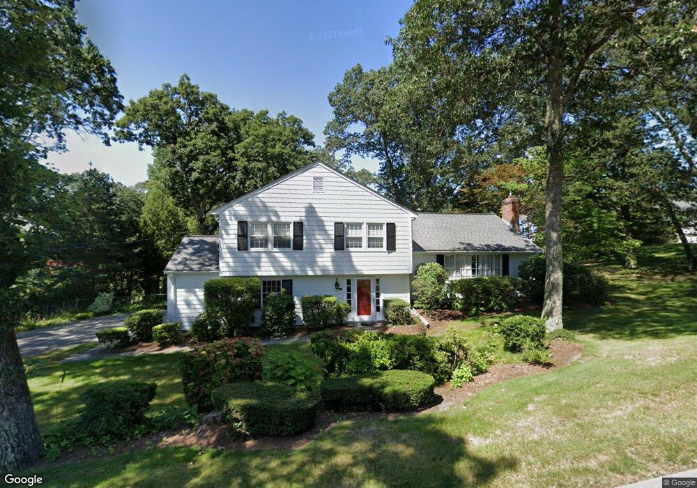 26 Thoreau Rd, Lexington, MA 02420 - photo 1