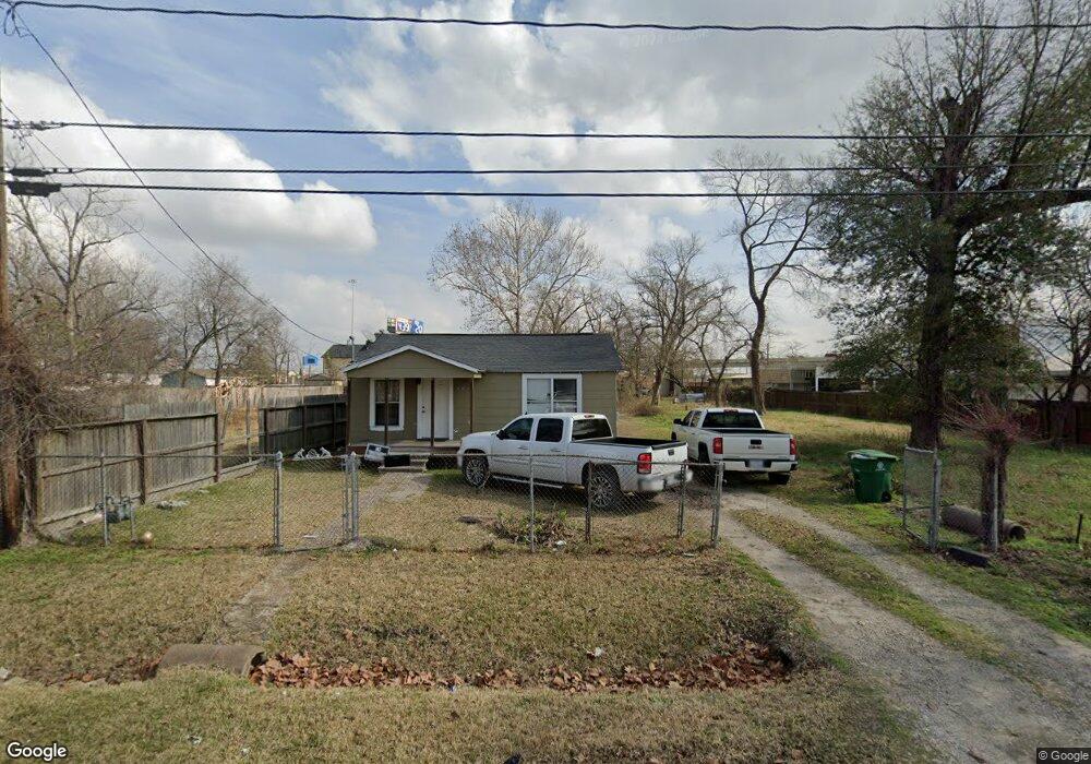 10618 Strickland St, Houston, TX 77093 - photo 1