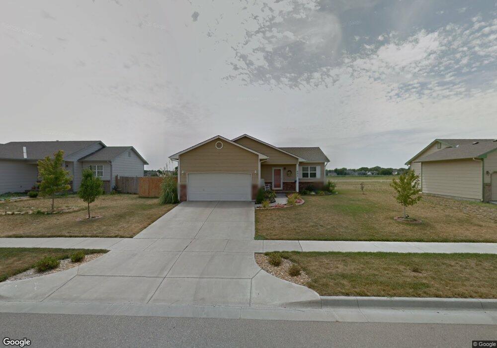 605 S Longbranch Dr, Maize, KS 67101 - photo 1