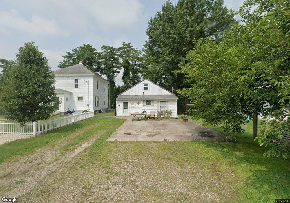 726 S 5th St, Coshocton, OH 43812 - photo 1