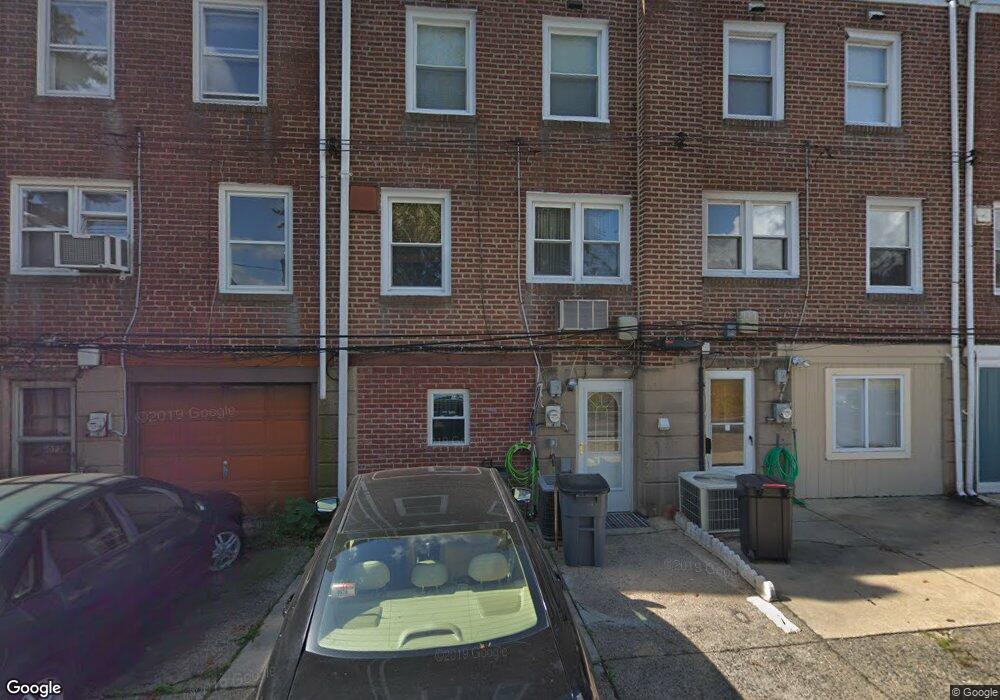 1075 Oakwood Dr, Glenolden, PA 19036 - photo 1