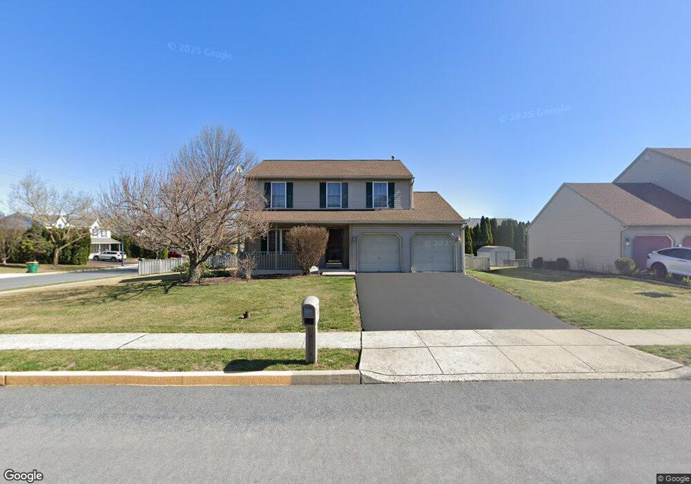 3513 Mohegan Dr, Reading, PA 19608 - photo 1