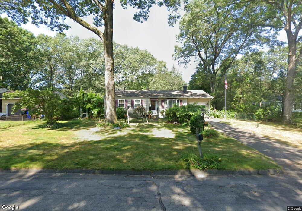 22 Robin Rd, Windsor Locks, CT 06096 - photo 1