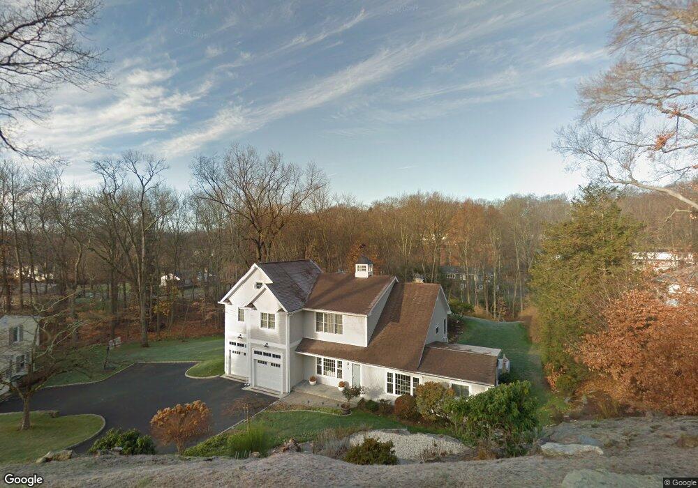 35 Guyer Rd, Westport, CT 06880 - photo 1