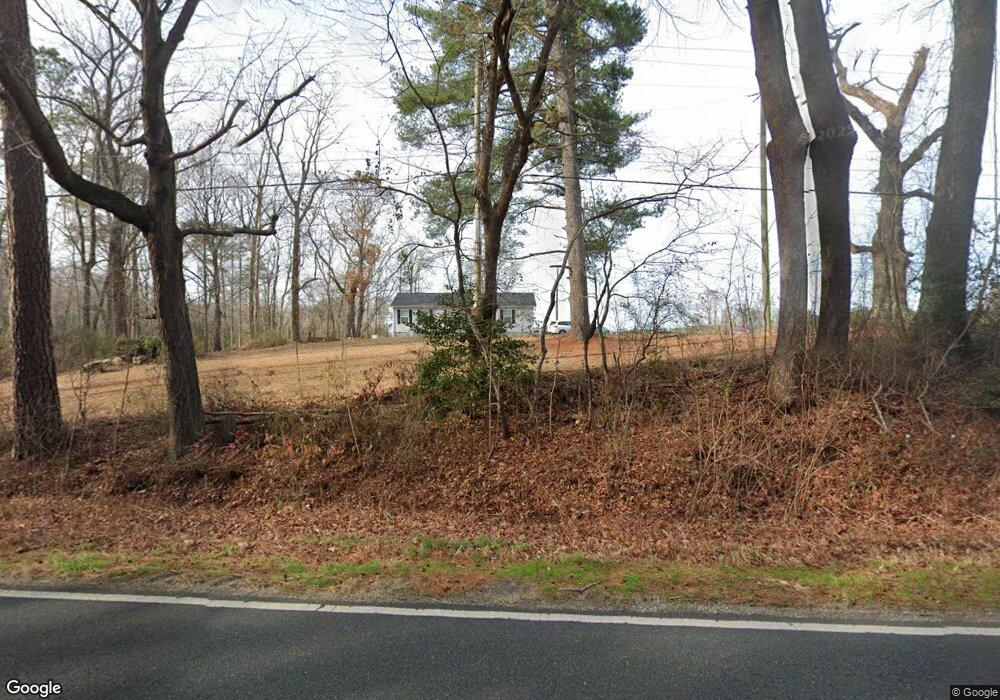 2744 Sandy Point Rd, Kinsale, VA 22488 - photo 1