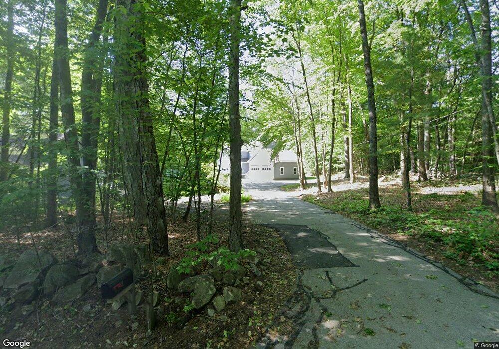 8 Rowell Rd, Sandown, NH 03873 - photo 1