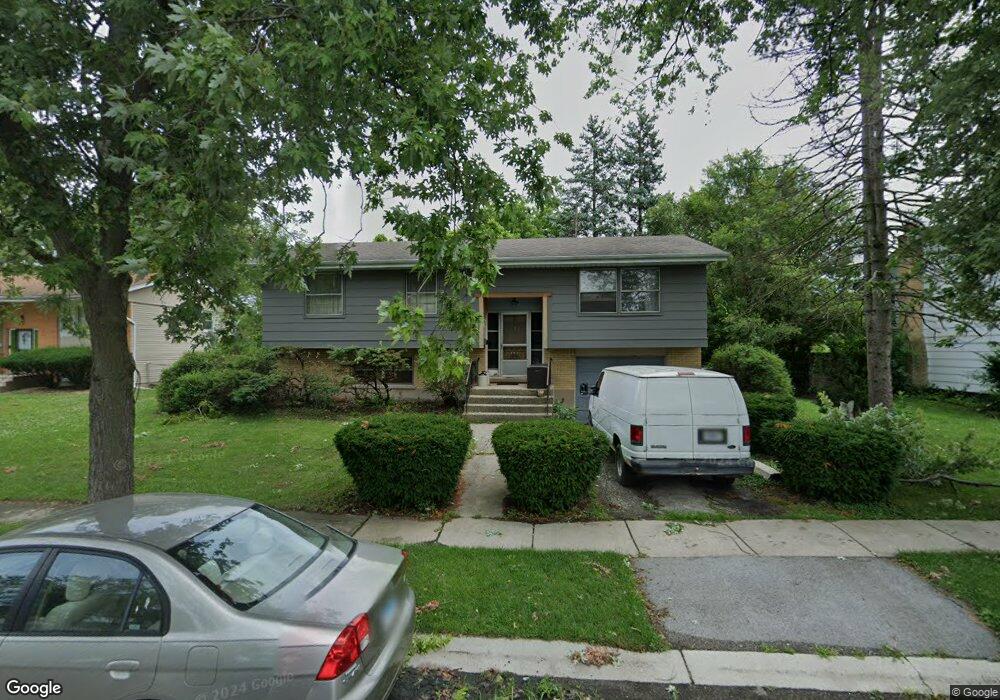 17111 Linden Dr, Hazel Crest, IL 60429 - photo 1