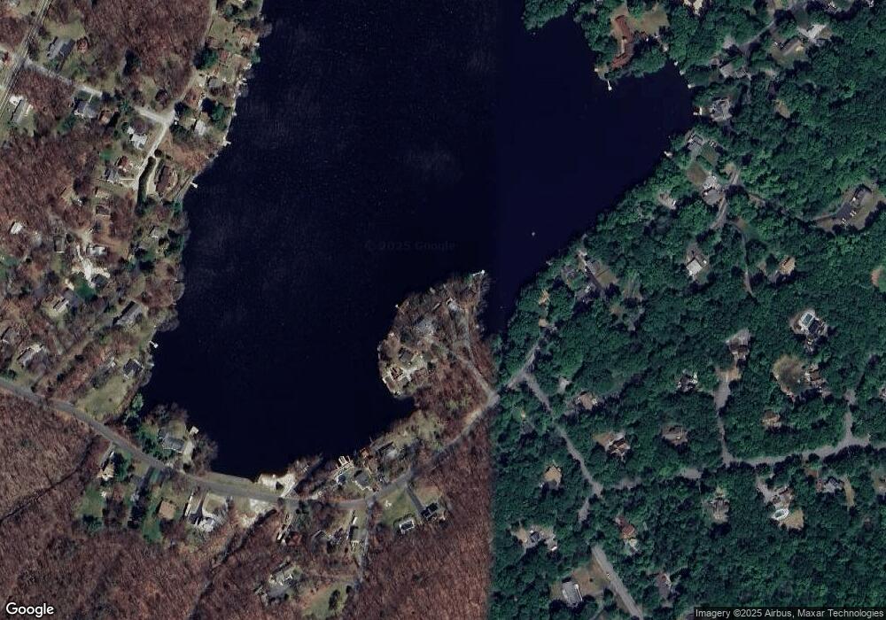 7 Lake Point Ct, Newton, NJ 07860 - photo 1