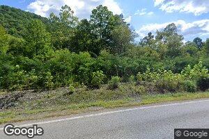 170 Right St, Kimper, KY 41539