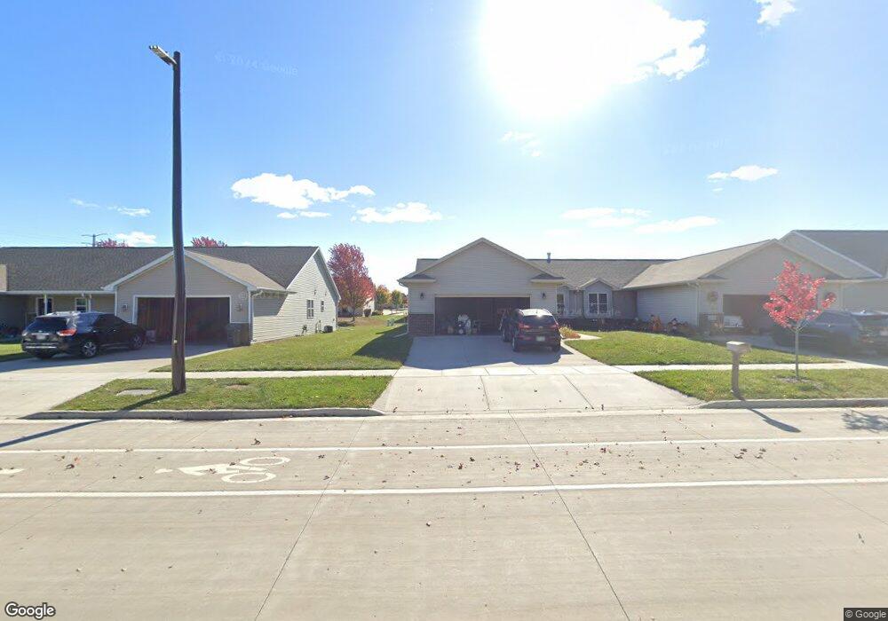 537 Creek View Ln, Appleton, WI 54915 - photo 1