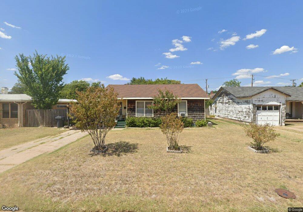 1600 Hursh Ave, Wichita Falls, TX 76302 - photo 1