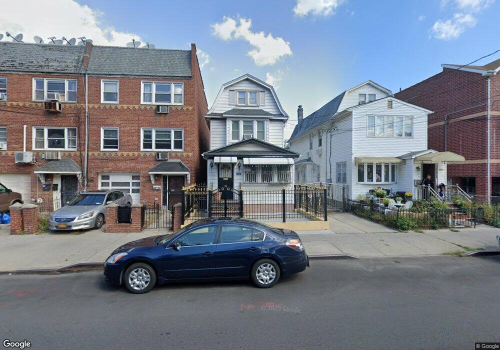 4271 Hampton St, Elmhurst, NY 11373 - photo 1