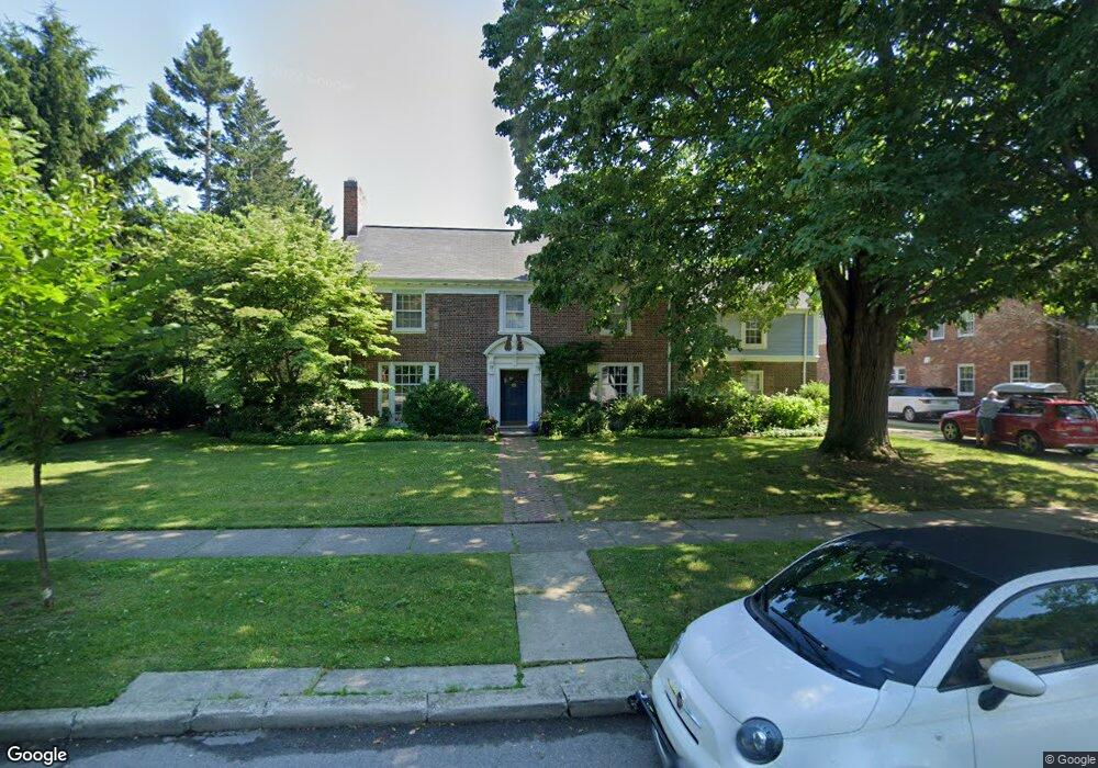 124 Merriweather Rd, Grosse Pointe Farms, MI 48236 - photo 1