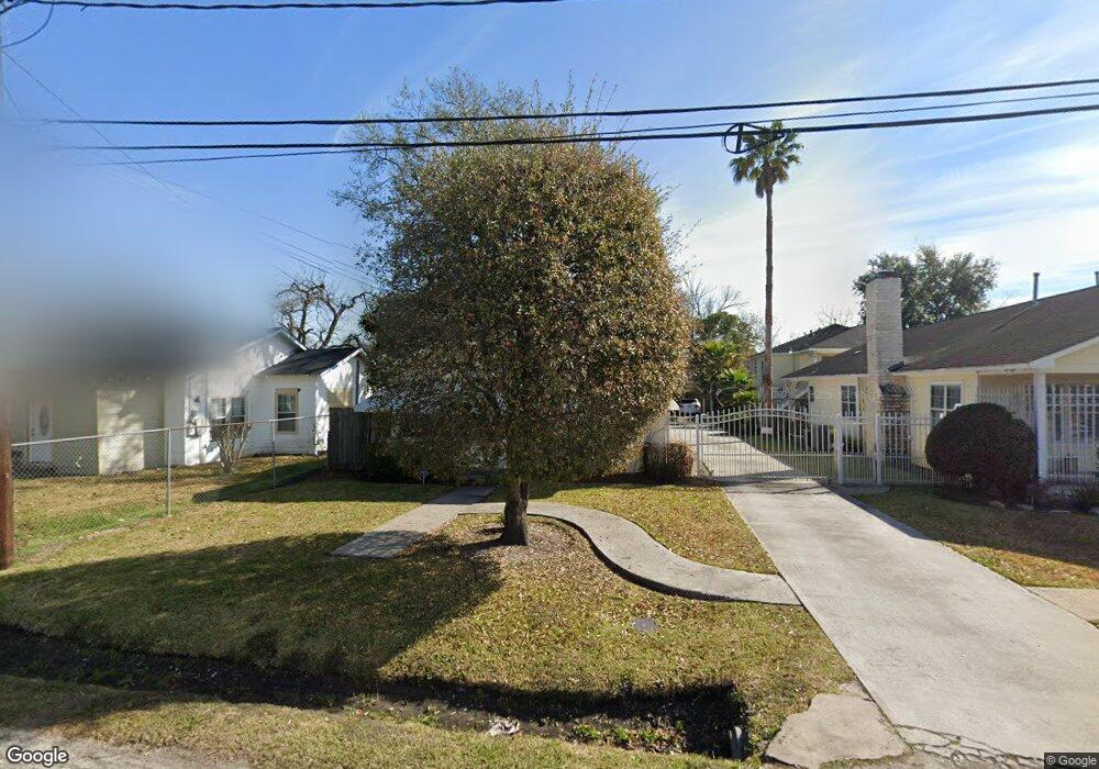 3221 Auburn St, Houston, TX 77017 - photo 1