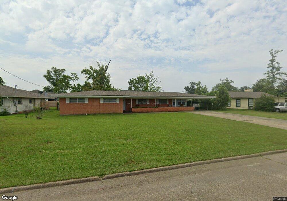 835 Idlewilde Ln, Lake Charles, LA 70605 - photo 1