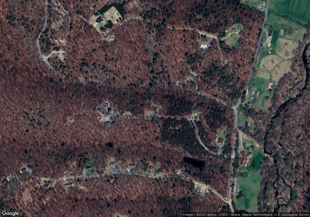 170 Kentucky Ln, Berkeley Springs, WV 25411 - photo 1