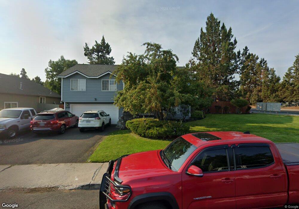 2055 NE Mays Ave, Bend, OR 97701 - photo 1