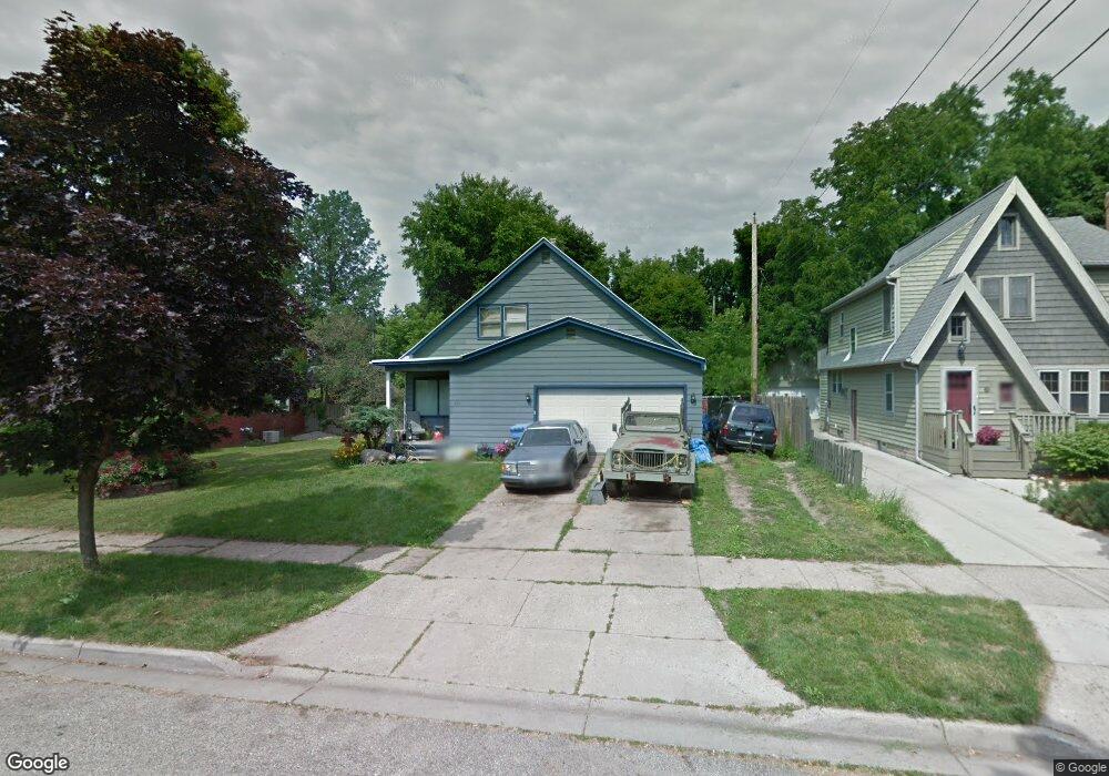 320 West St, Lansing, MI 48915 - photo 1