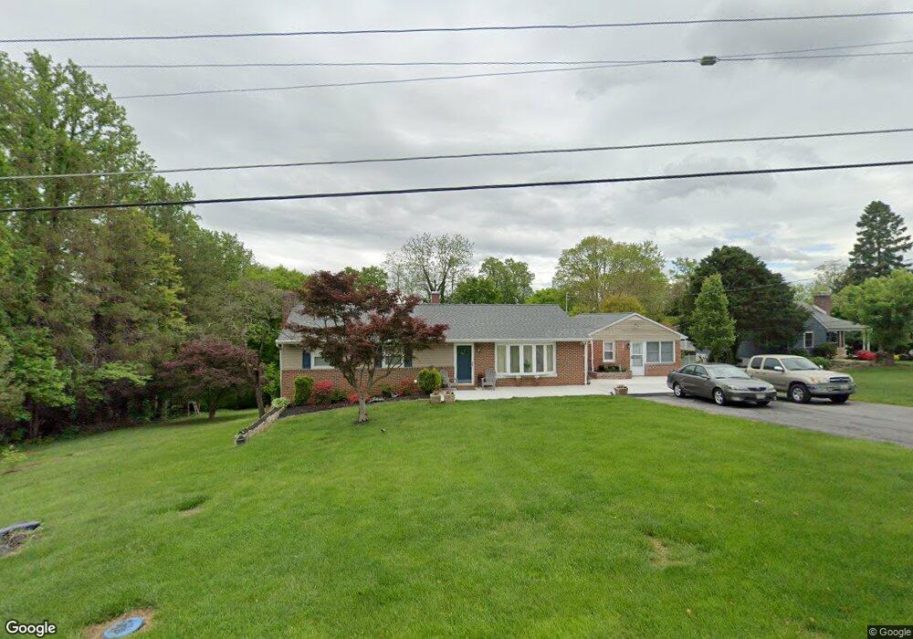 143 Longview Dr, Catonsville, MD 21228 - photo 1