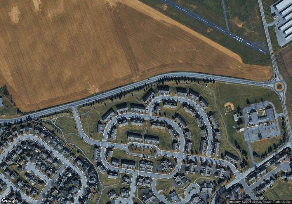 166 Harvest Mill Ln, Palmyra, PA 17078 - photo 1