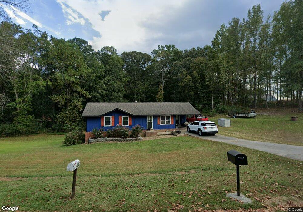 192 Norton Cir, Carrollton, GA 30117 - photo 1