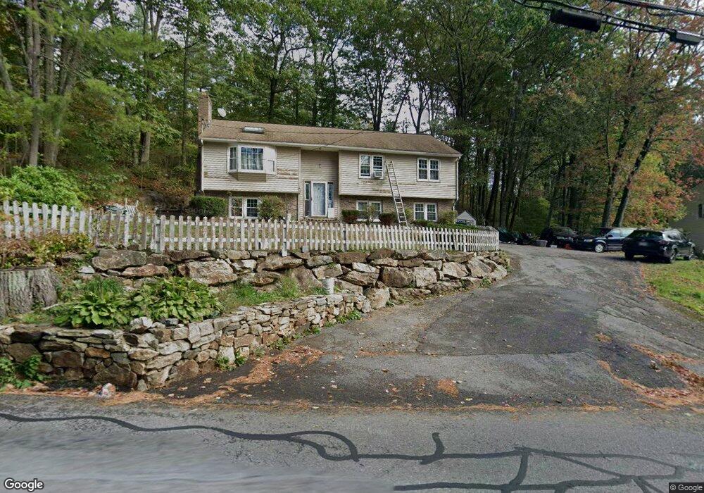 1292 Franklin Rd, Fitchburg, MA 01420 - photo 1