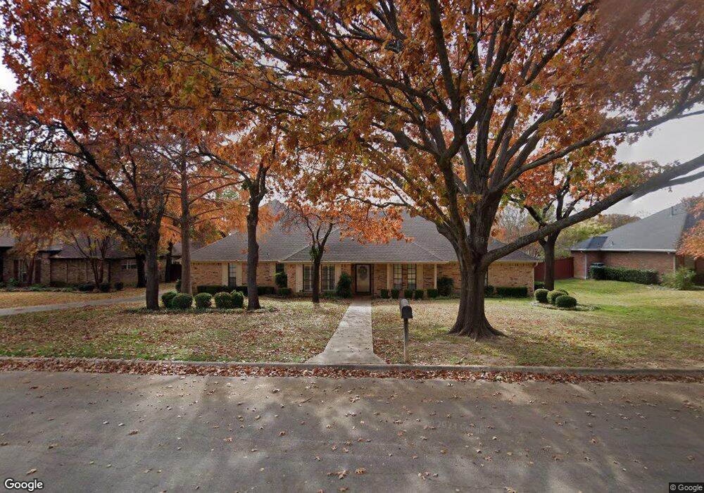 2208 Stonegate Dr, Denton, TX 76205 - photo 1