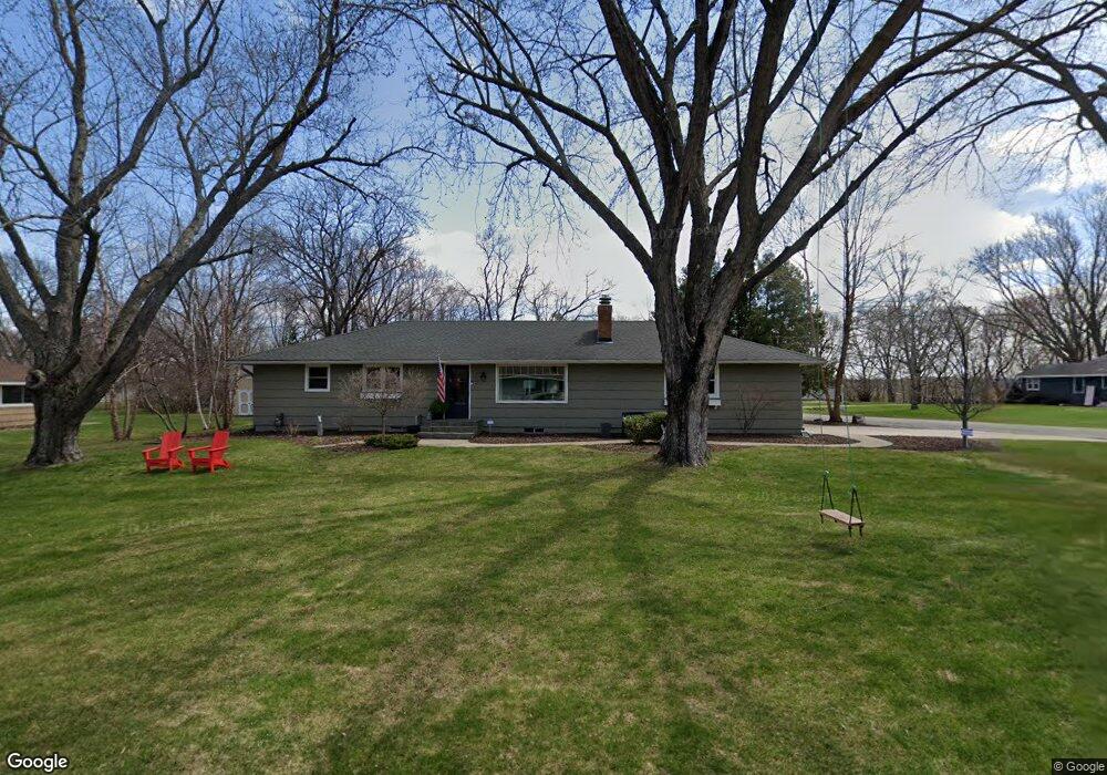 3647 Therese St, Wayzata, MN 55391 - photo 1