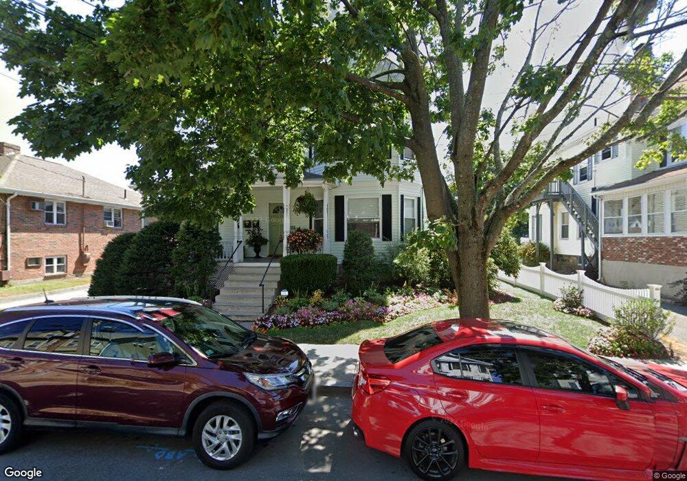 247 Ash St unit 2, Waltham, MA 02453 - photo 1