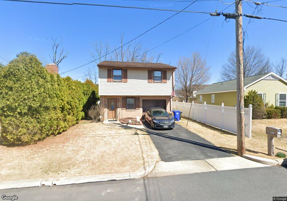 2361 High St, Reading, PA 19605 - photo 1