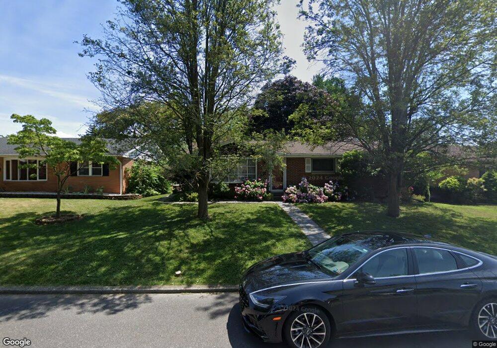 118 W Lynnwood St unit 122, Allentown, PA 18103 - photo 1