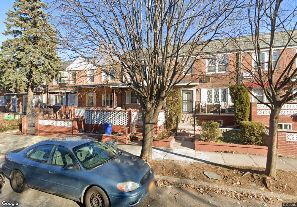 6909 175th St, Fresh Meadows, NY 11365 - photo 1