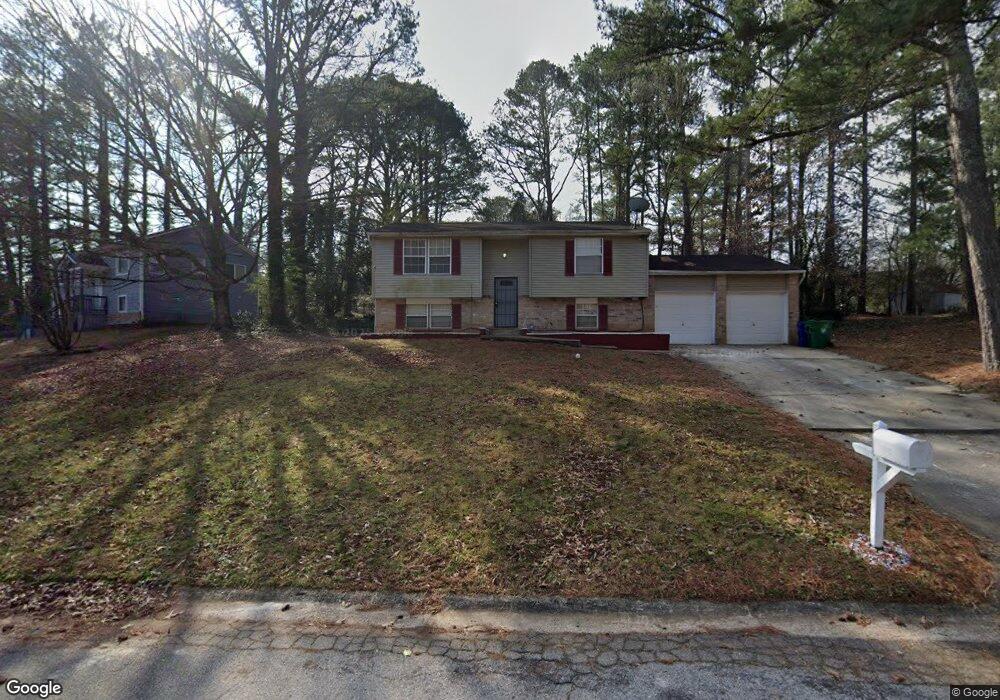 3575 Lynview Ct E, Decatur, GA 30034 - photo 1