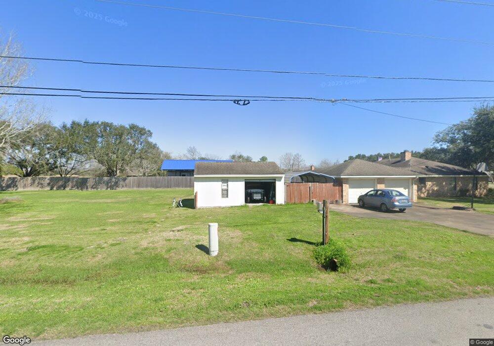 1111 County Road 634, Alvin, TX 77511 - photo 1