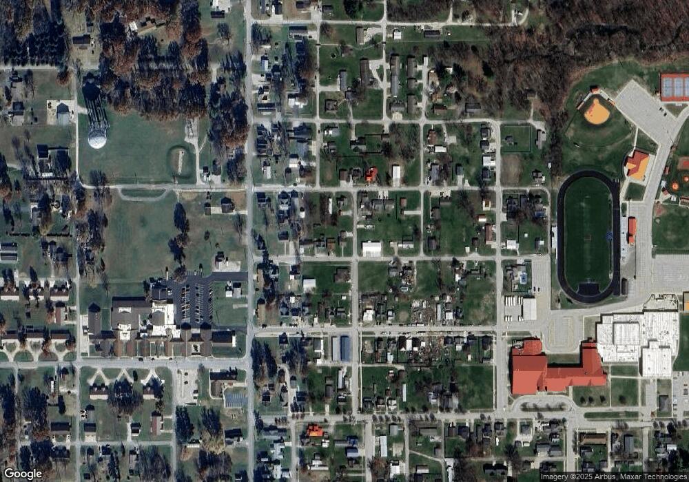 310 J St NW, Linton, IN 47441 - photo 1