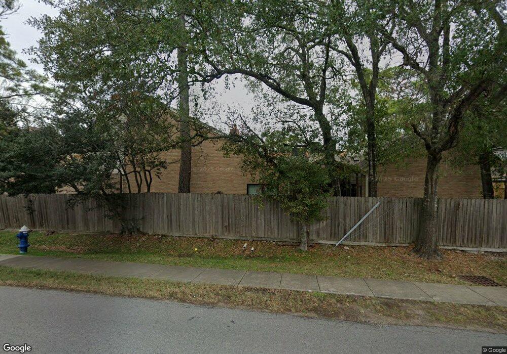 10137 Valley Forge Dr, Houston, TX 77042 - photo 1