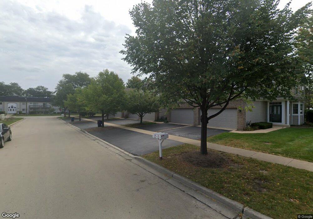 1728 Pershing Ave unit 4, Wheaton, IL 60189 - photo 1