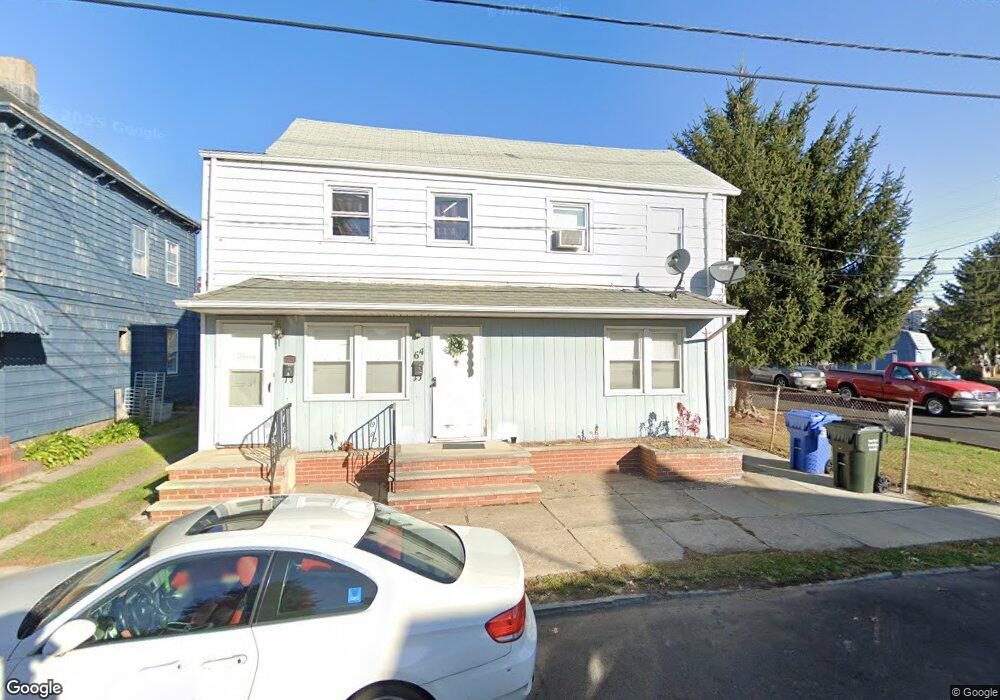 64 Second St unit 2, Woodbridge Proper, NJ 07095 - photo 1