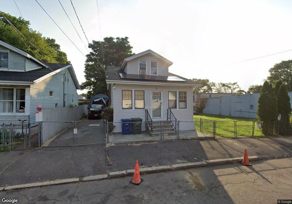 70 Cowles St, Bridgeport, CT 06607 - photo 1