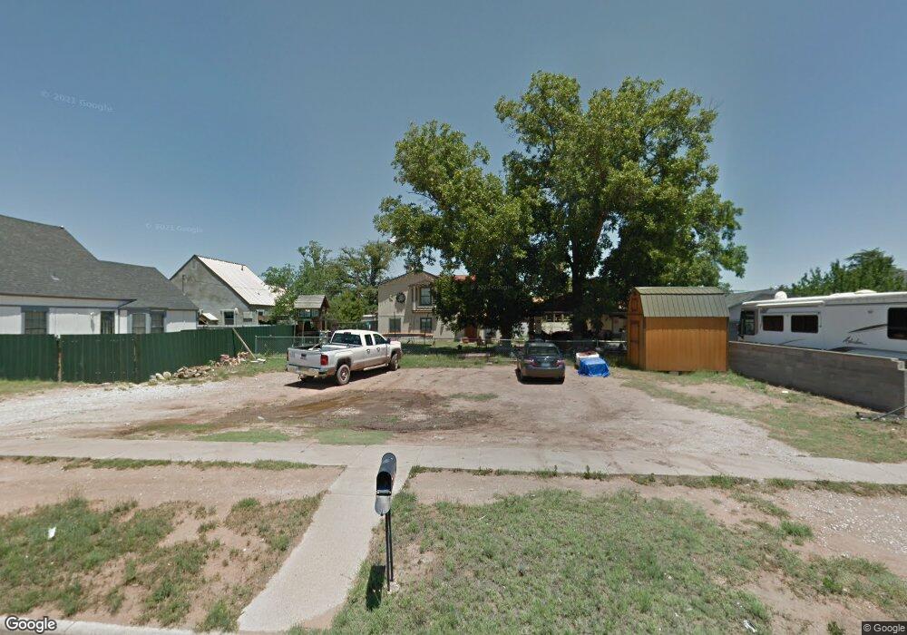 212 W Clinton St, Hobbs, NM 88240 - photo 1