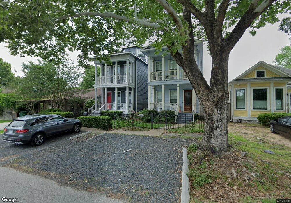 435 Columbia St, Houston, TX 77007 - photo 1