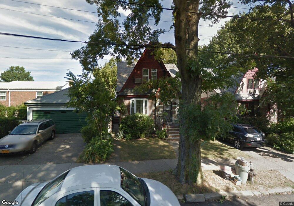 17611 80th Dr, Jamaica, NY 11432 - photo 1