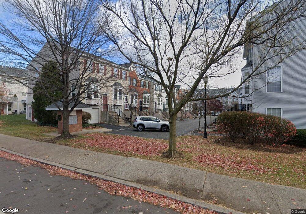 90 Cossio Dr unit 28F, Newark, NJ 07103 - photo 1