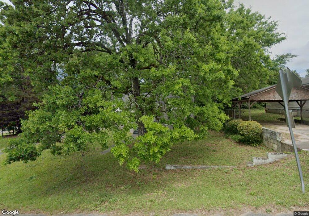 963 Ponce de Leon Cir, Macon, GA 31206 - photo 1