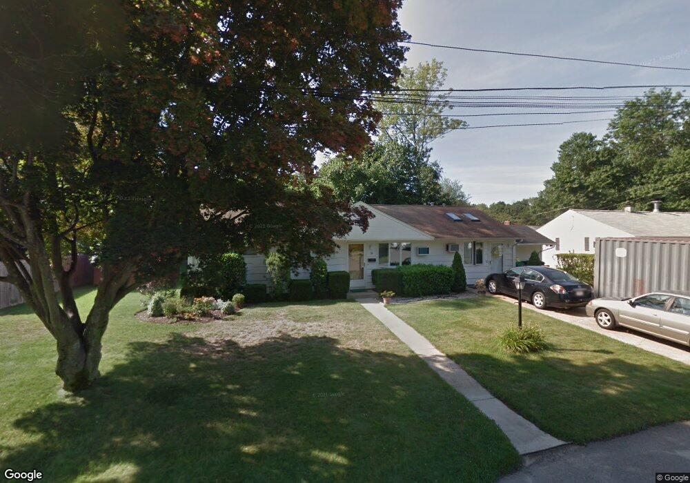 24 Gerald St, Warwick, RI 02886 - photo 1