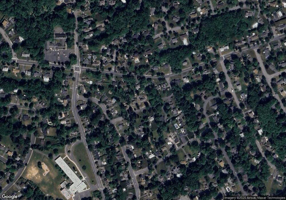 8 Sunset Ln, Succasunna, NJ 07876 - photo 1