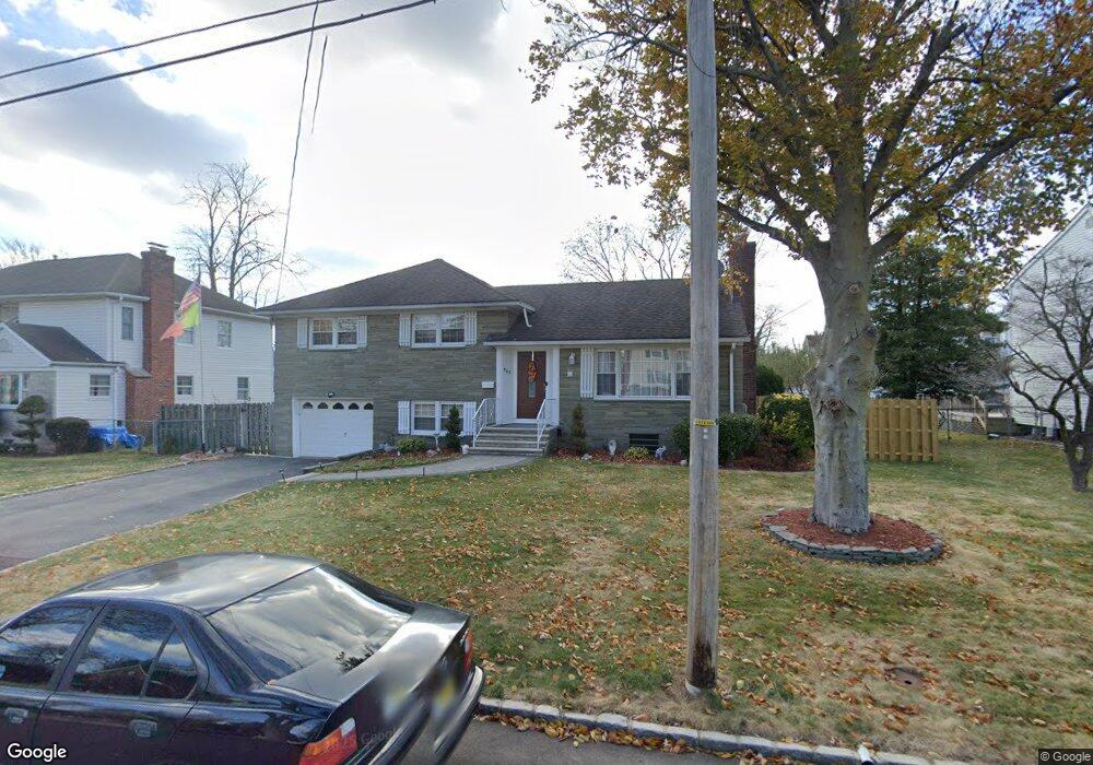 342 Minute Arms Rd, Union, NJ 07083 - photo 1