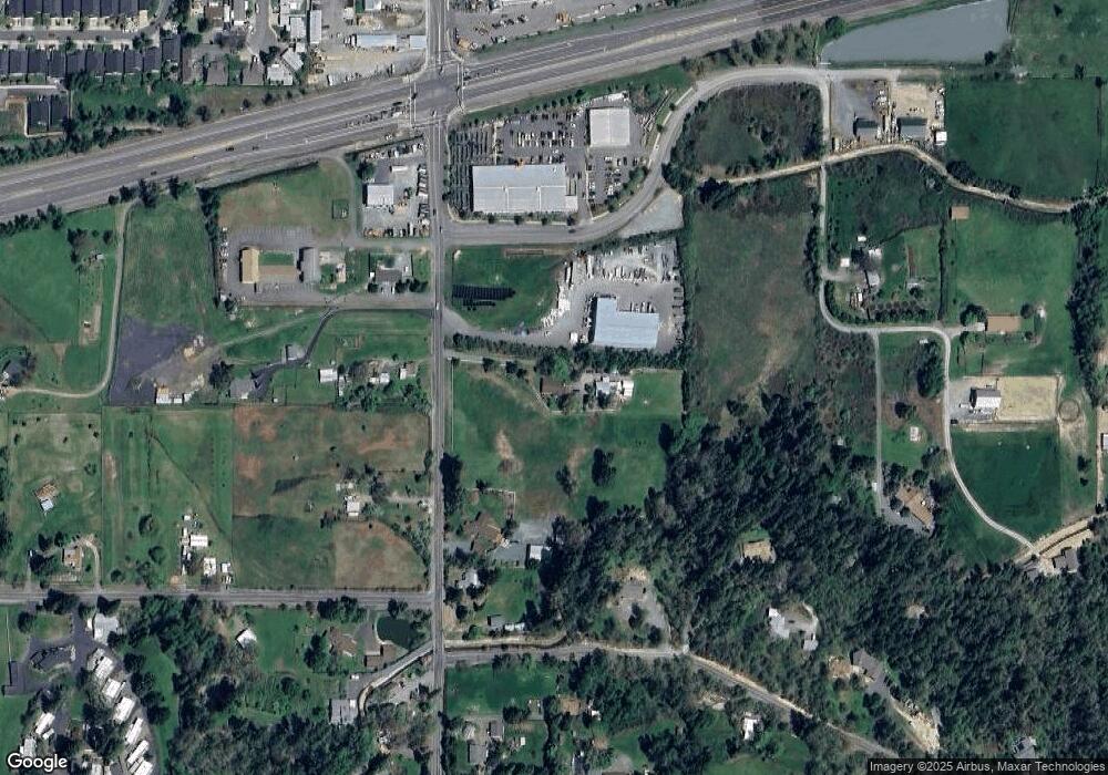 1887 Dowell Rd, Grants Pass, OR 97527 - photo 1