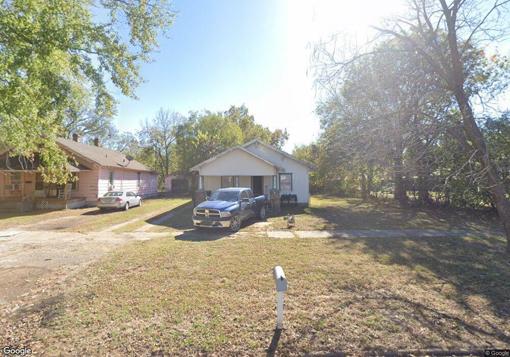 1104 W 8th St, Okmulgee, OK 74447 - photo 1
